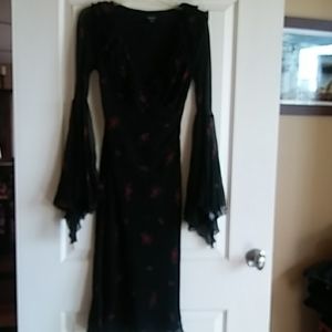 Express Ruffle V-Neck Black with Red Flower